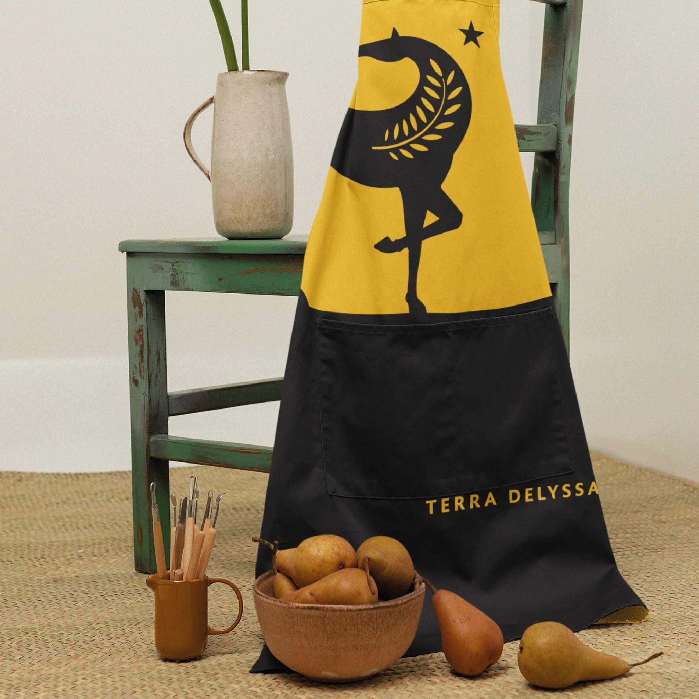 Apron - Image 3